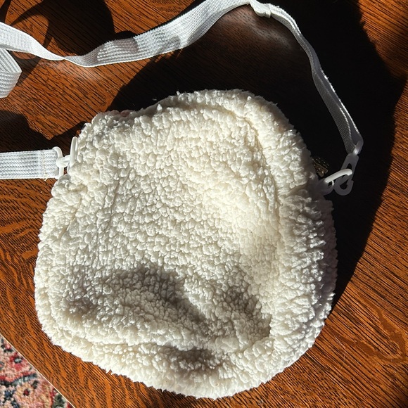 Care bear bag - Picture 3 of 5